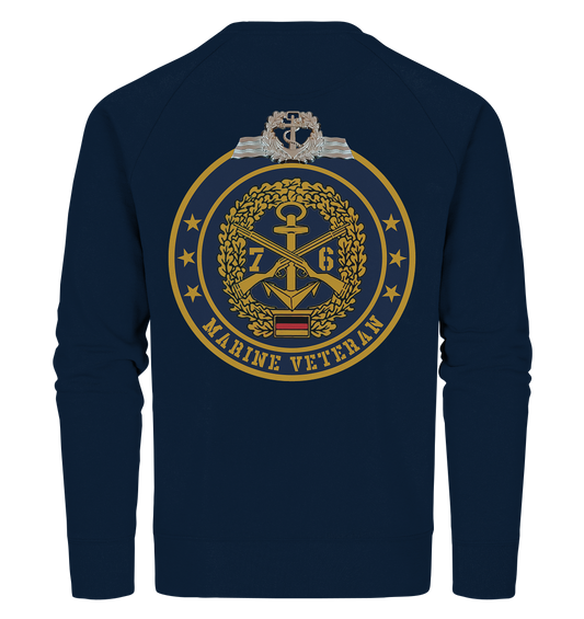 Marine Veteran 76er mit silb. Seefahrerabzeichen Rückendruck - Organic Sweatshirt